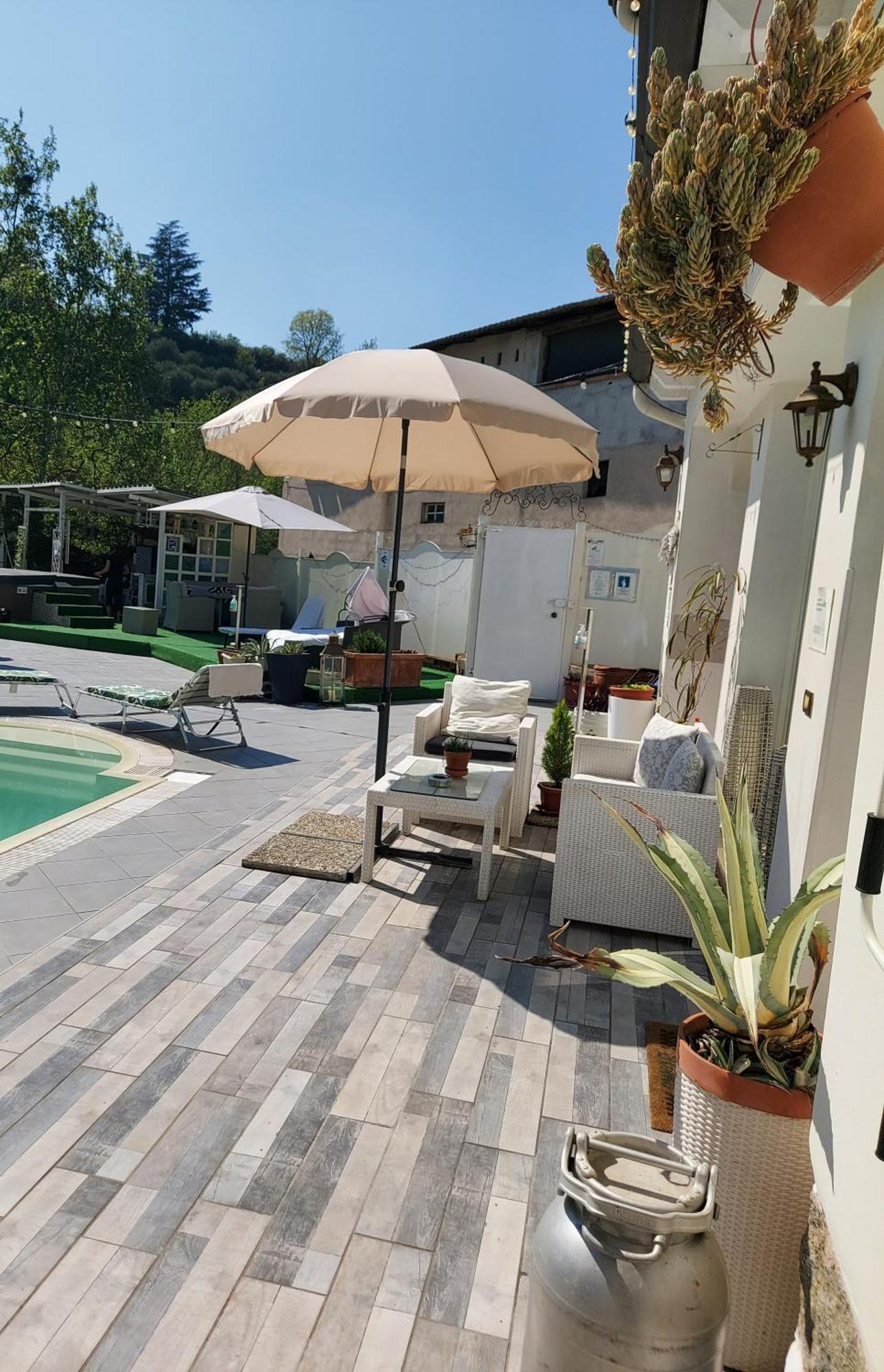 Ferienwohnung Borgo Vecchio *Dream* Lonato del Garda Exterior foto